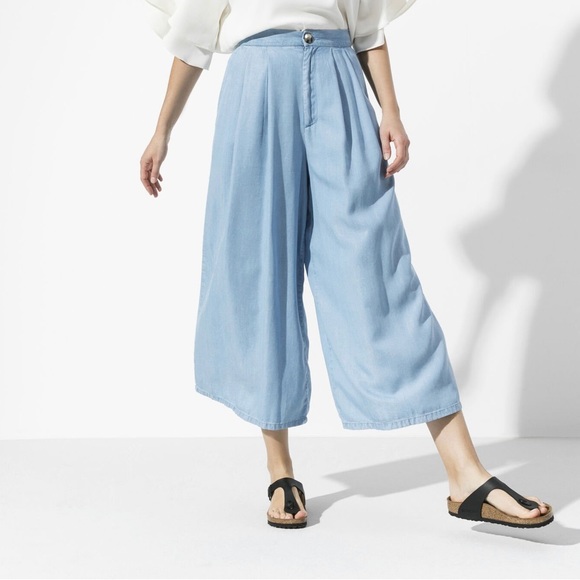 BESTSELLER Birkenstock Gizeh Sandals - Picture 3 of 8